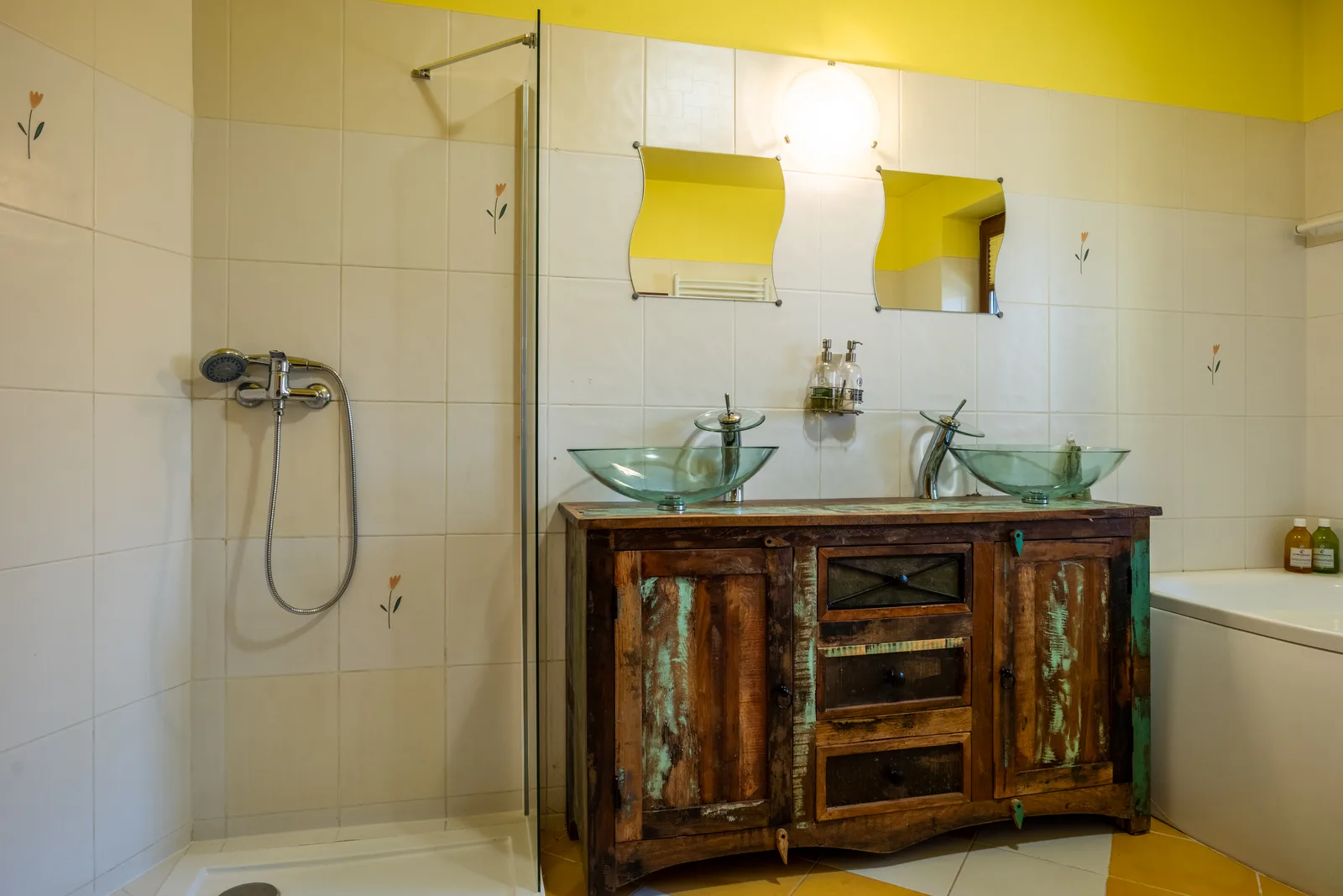 Bathroom second angle